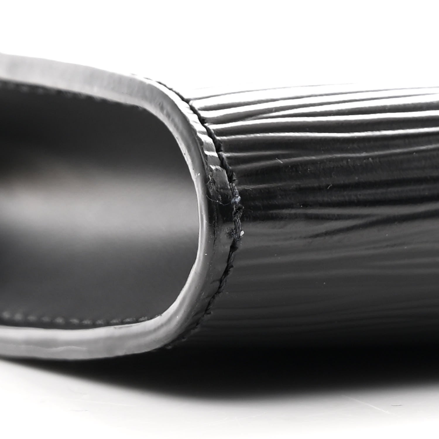 Louis Vuitton Epi Pochette Accessories 21 Black 9 of 10