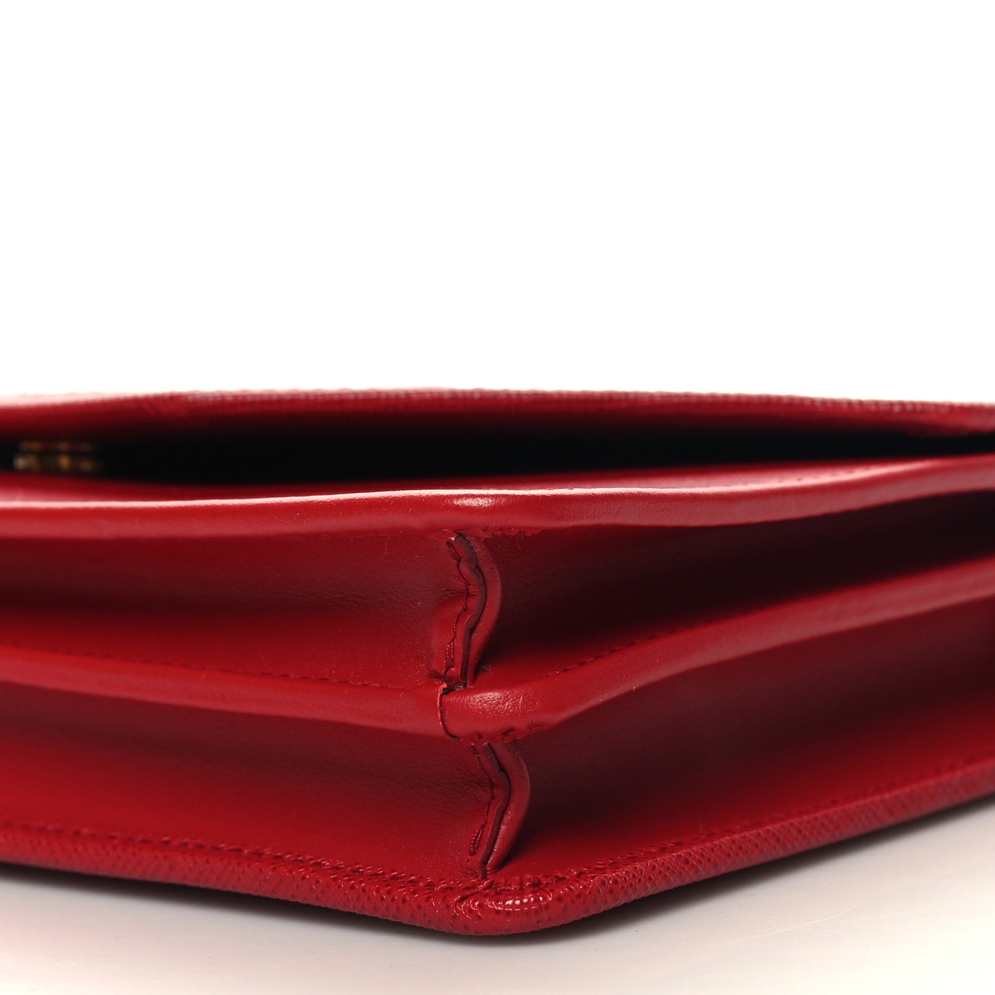 Saffiano City Calfskin Chain Wallet Red