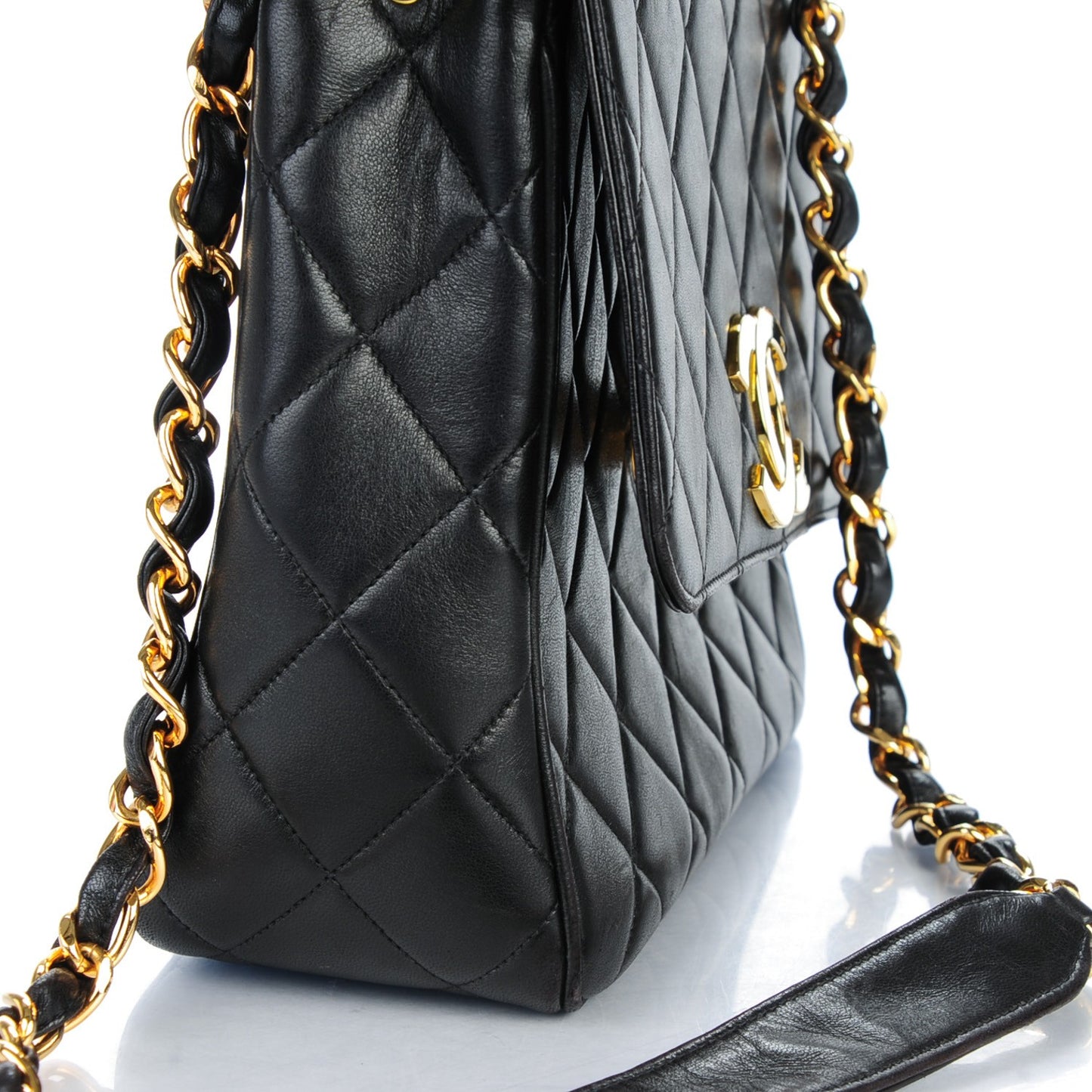 Lambskin Quilted Medium Single Flap Black