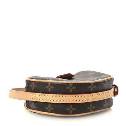 Louis Vuitton Monogram Croissant MM NM Pochette 4 of 9