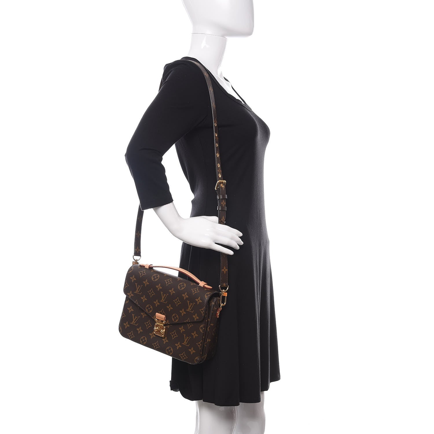 Louis Vuitton Monogram Pochette Metis 2 of 10