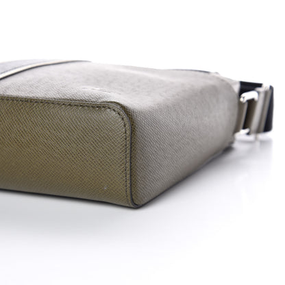 Louis Vuitton Taiga Stripe Anton Messenger PM Steppe 9 of 10