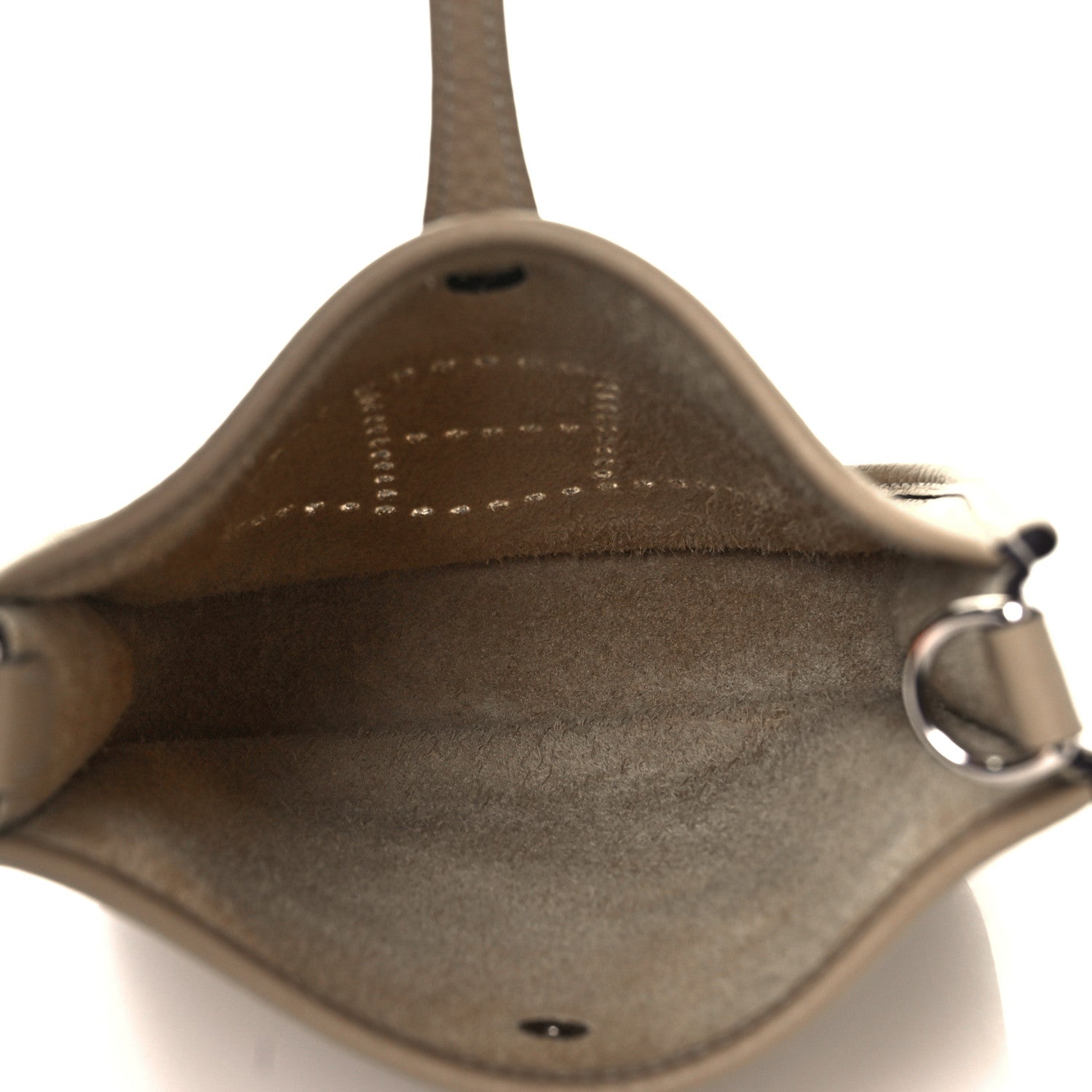 Hermes Taurillon Clemence Amazone Evelyne TPM Trench Craie 4 of 8