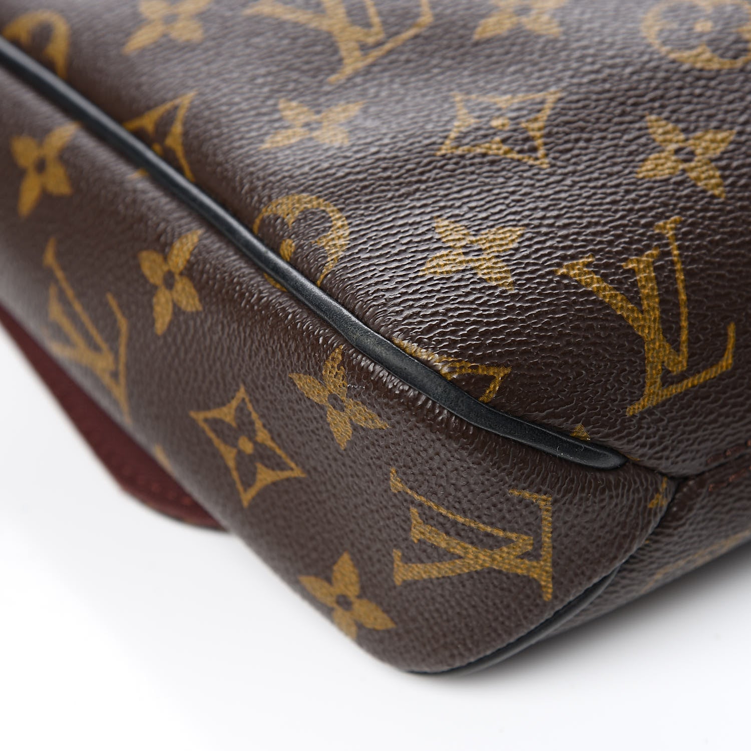 Louis Vuitton Monogram Macassar District PM 17 of 18