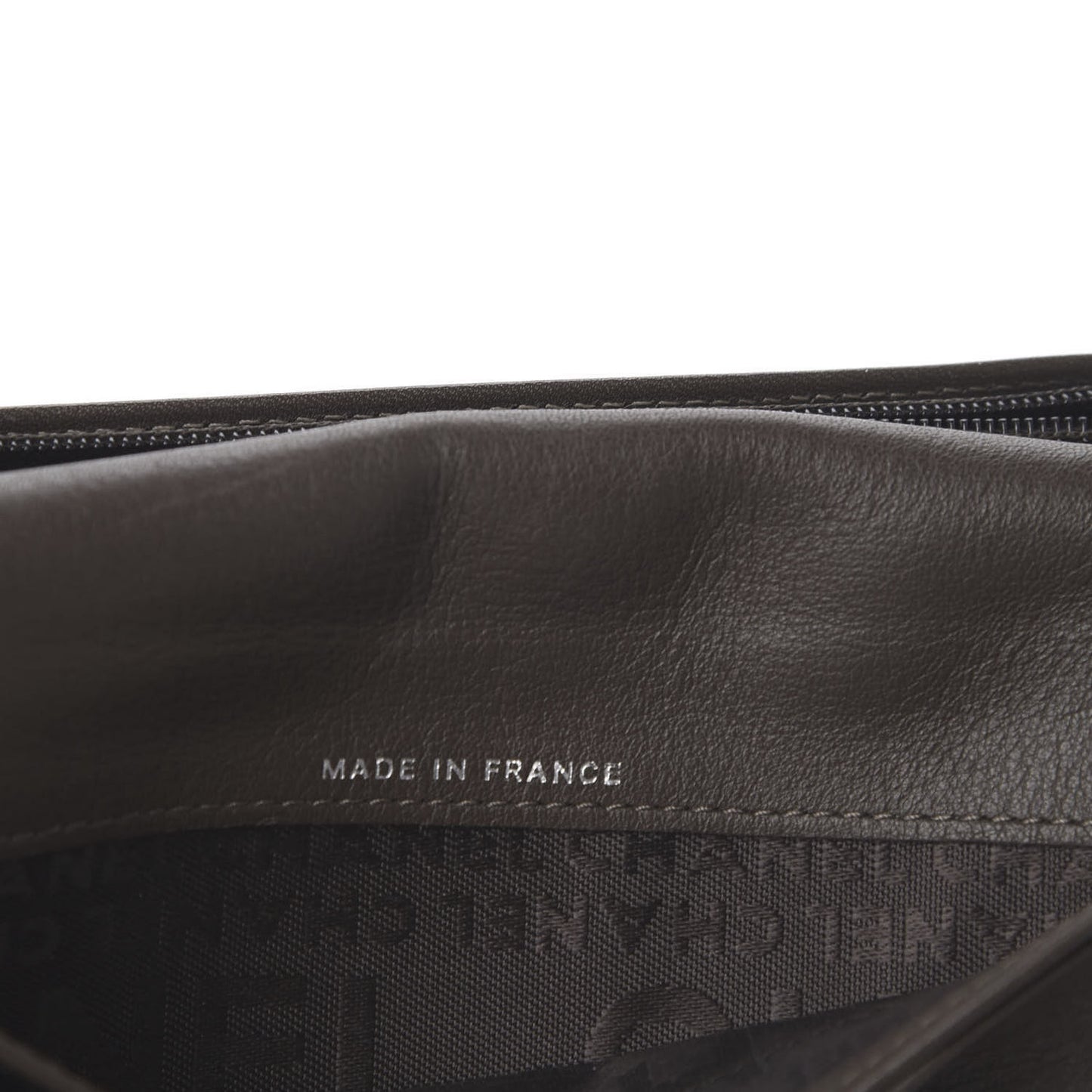 Grained Patent CC Yen Wallet Brown