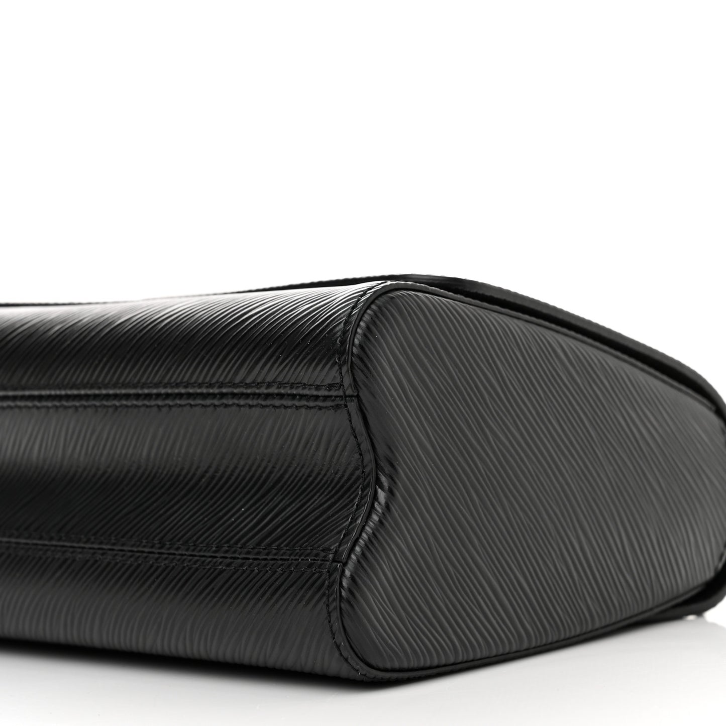Epi Twist Shoulder Bag MM Matte Black