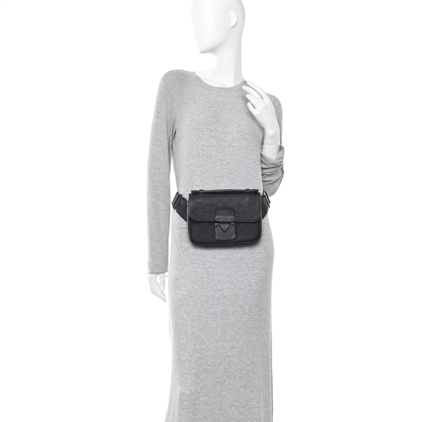 Taurillon Monogram S Lock Sling Bag Black