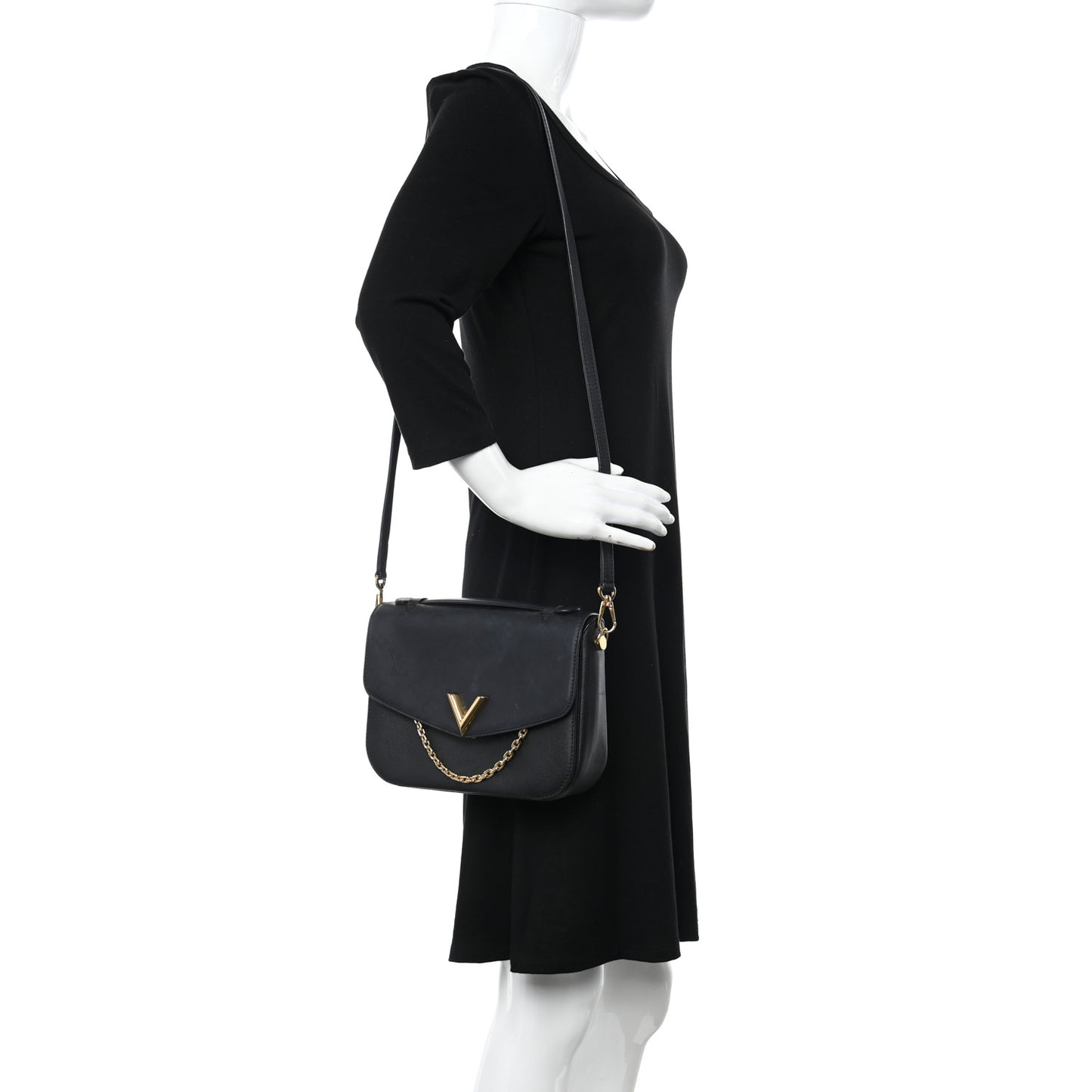 Calfskin Monogram Very Messenger Black