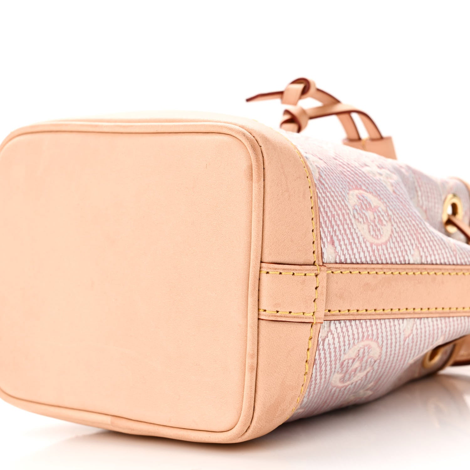 Louis Vuitton Monoglam Nano Noe Rose 9 of 9