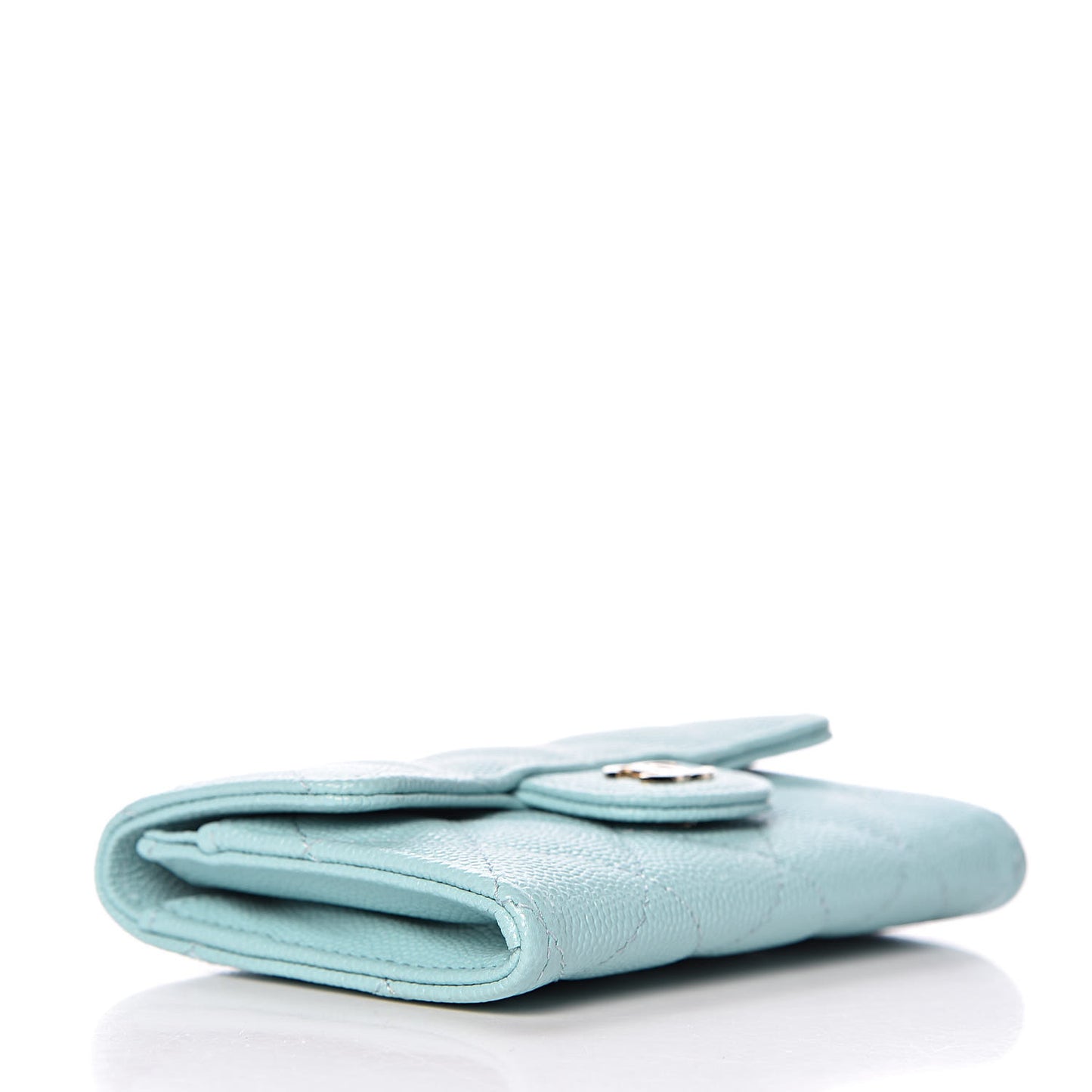 Caviar Quilted Card Holder Light Blue