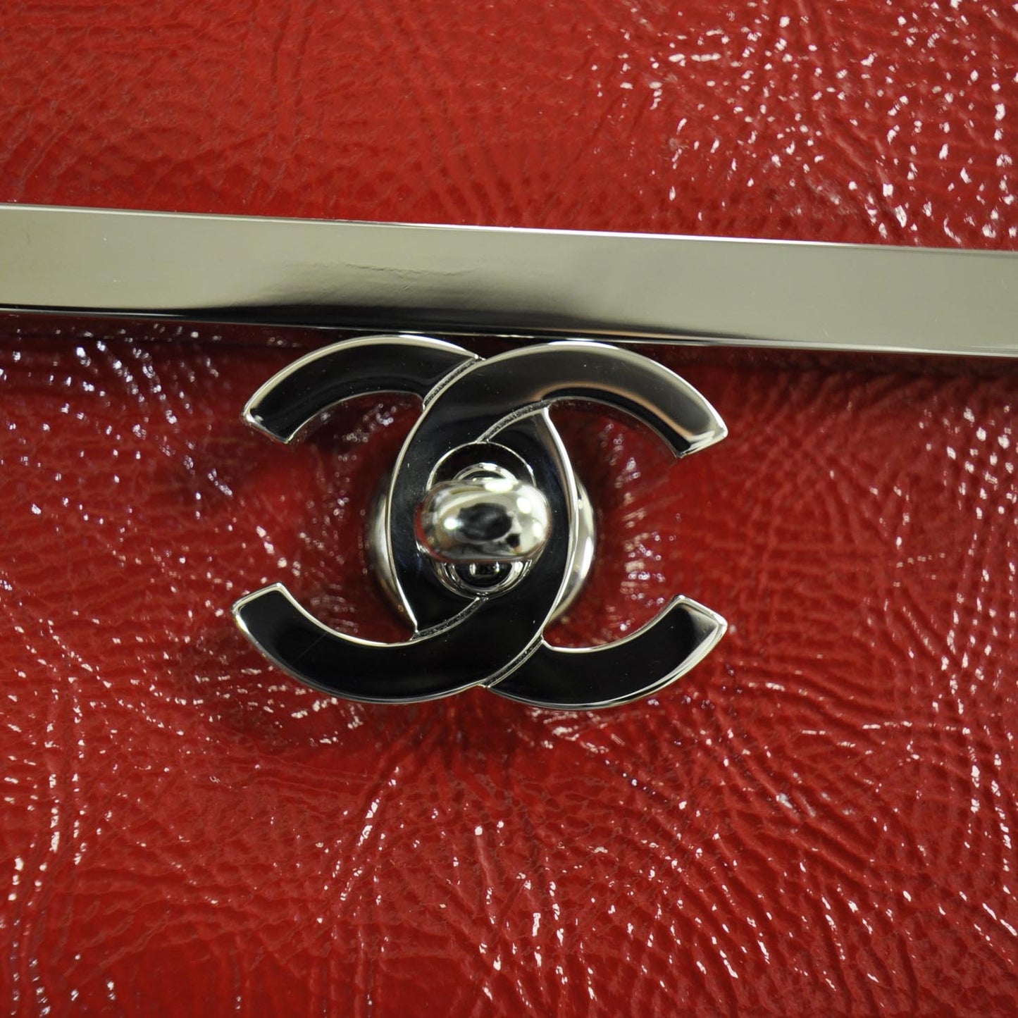 Patent Frame Flap Bag Red