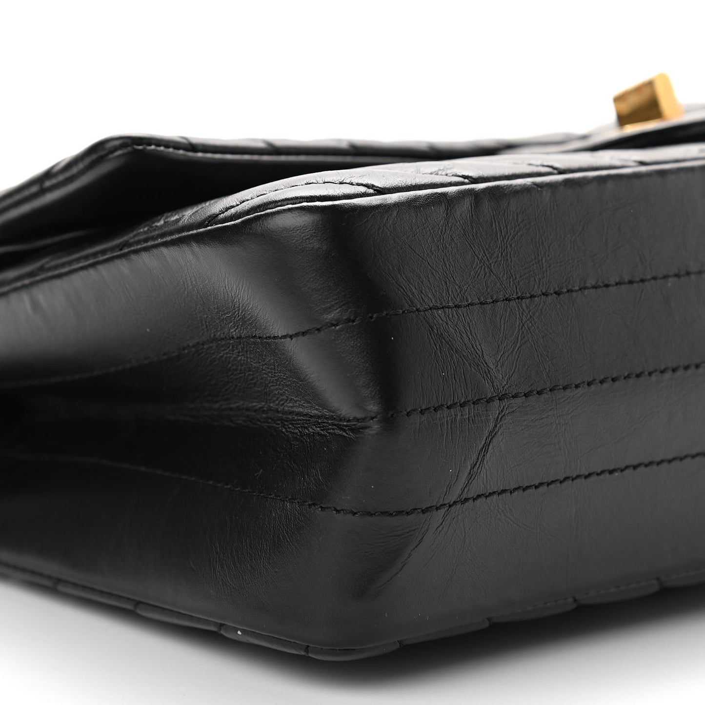 Aged Calfskin Chevron Quilted 2.55 Reissue 225 Flap Black