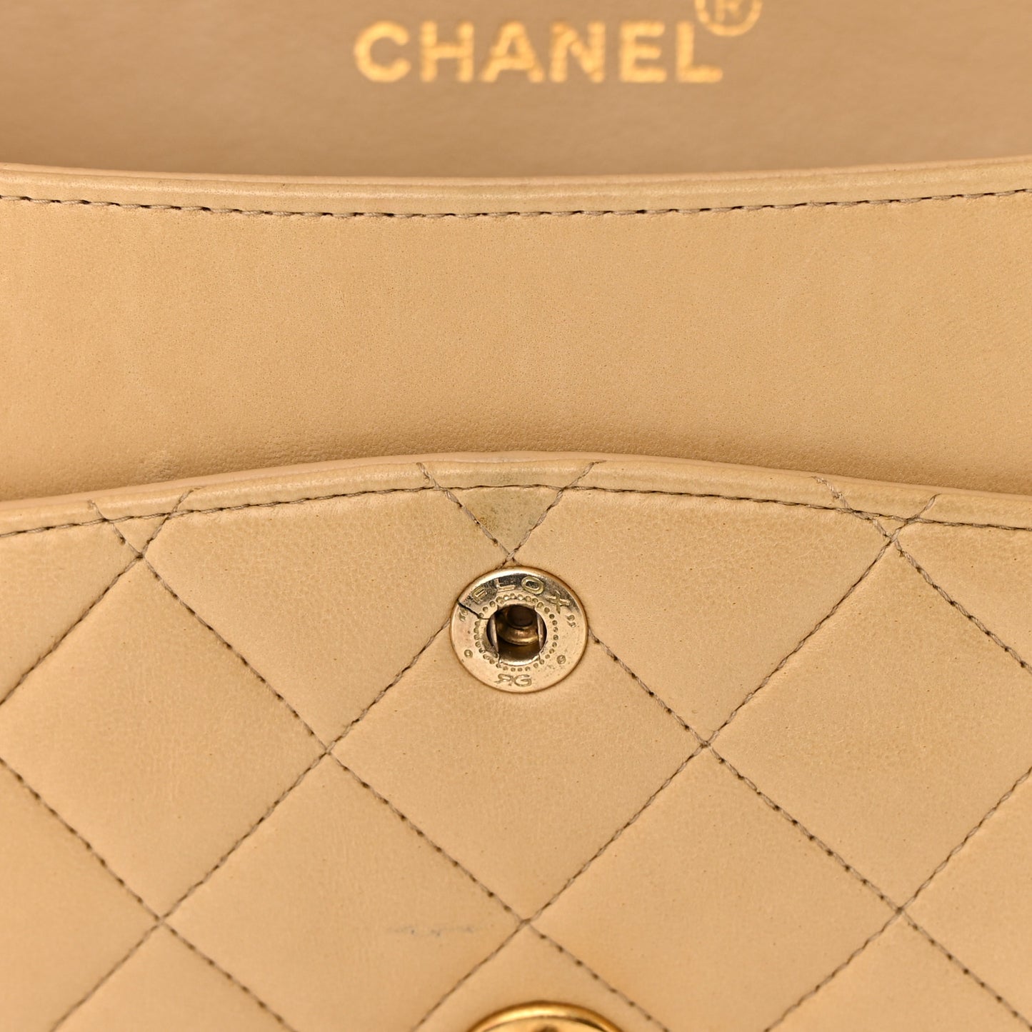 Lambskin Quilted Medium Double Flap Beige