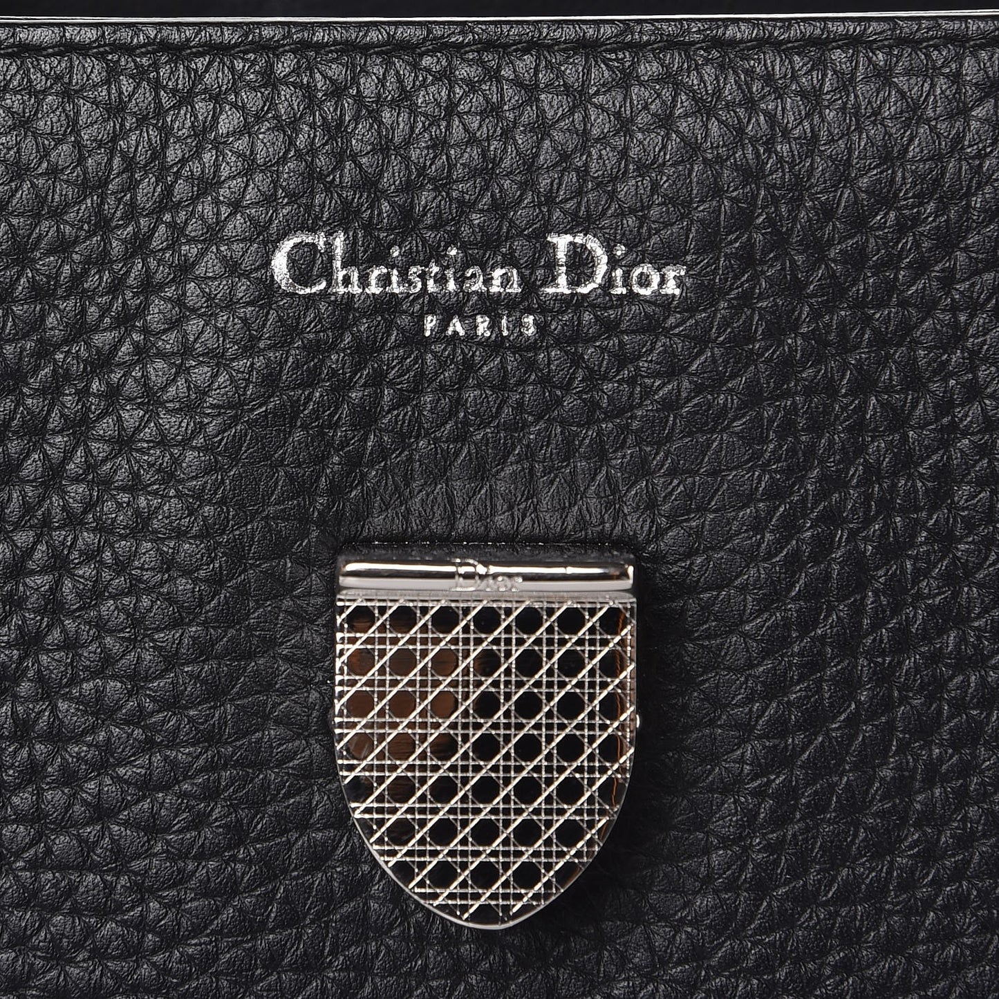 Grained Calfskin Medium Diorever Flap Black
