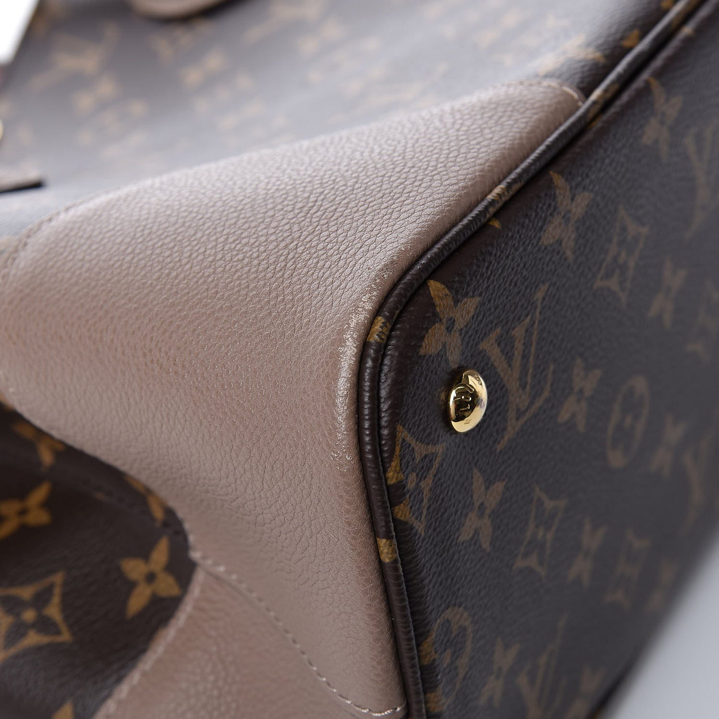 Monogram Flandrin Taupe Glace