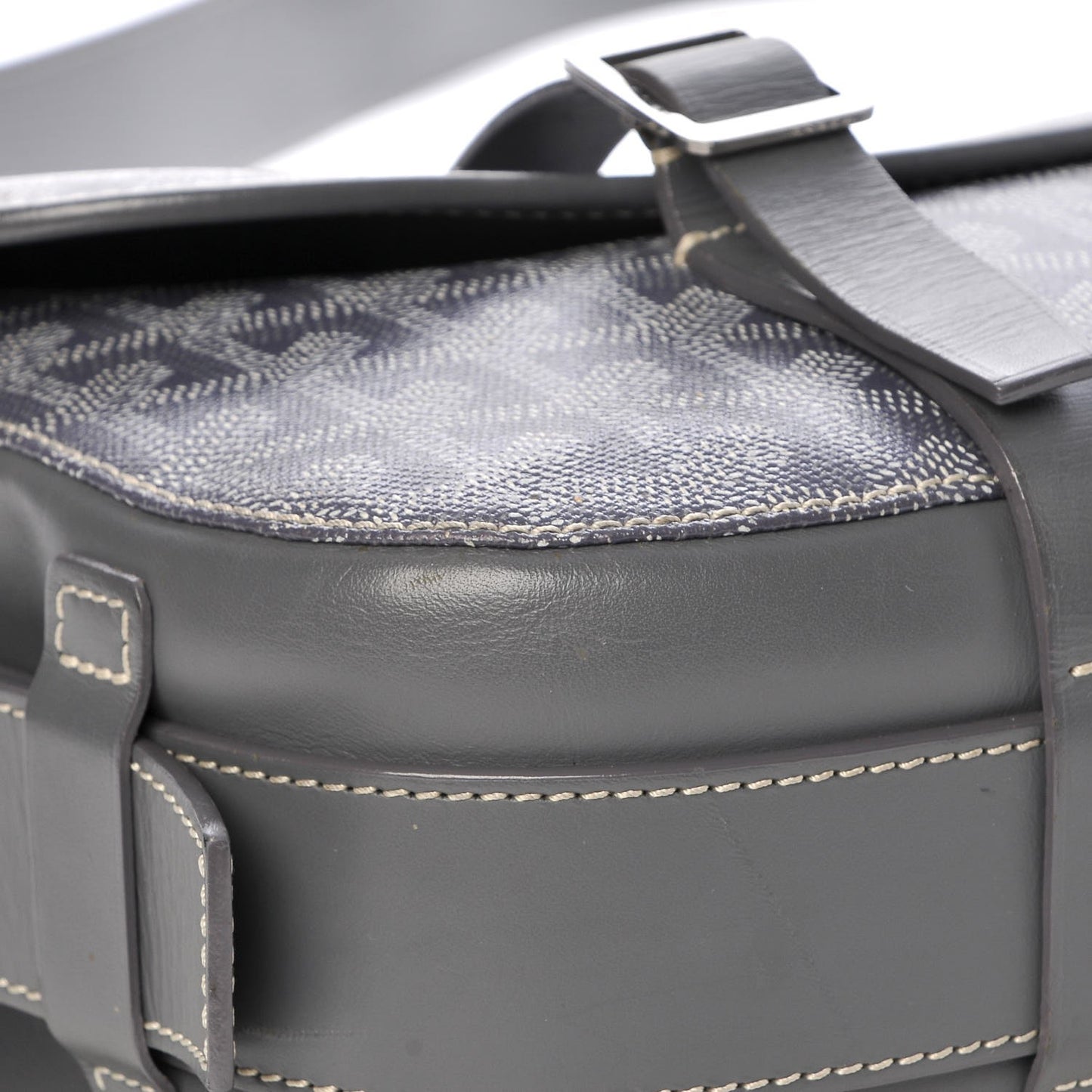 Goyardine Belvedere GM Messenger Bag Grey