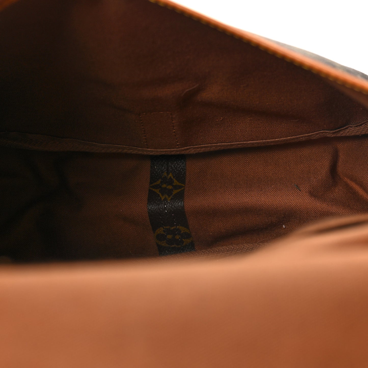 Monogram Saumur 35