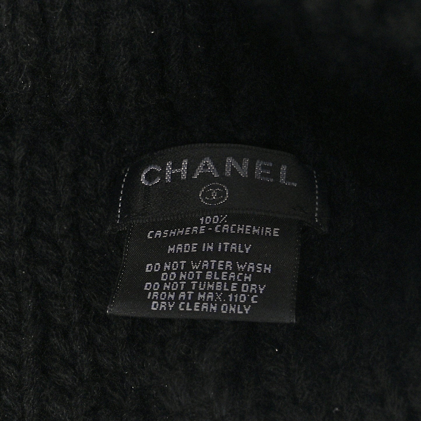 Cashmere CC Beanie Hat Black White