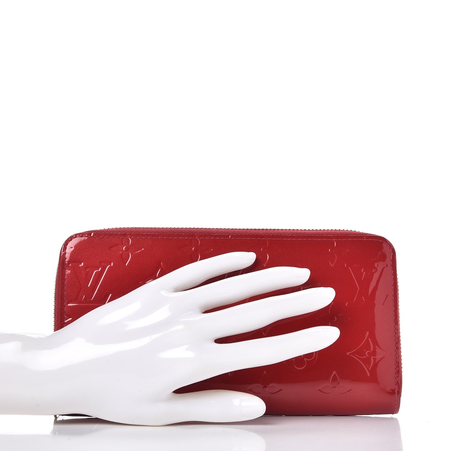 Louis Vuitton Vernis Zippy Wallet Pomme D'Amour 2 of 9