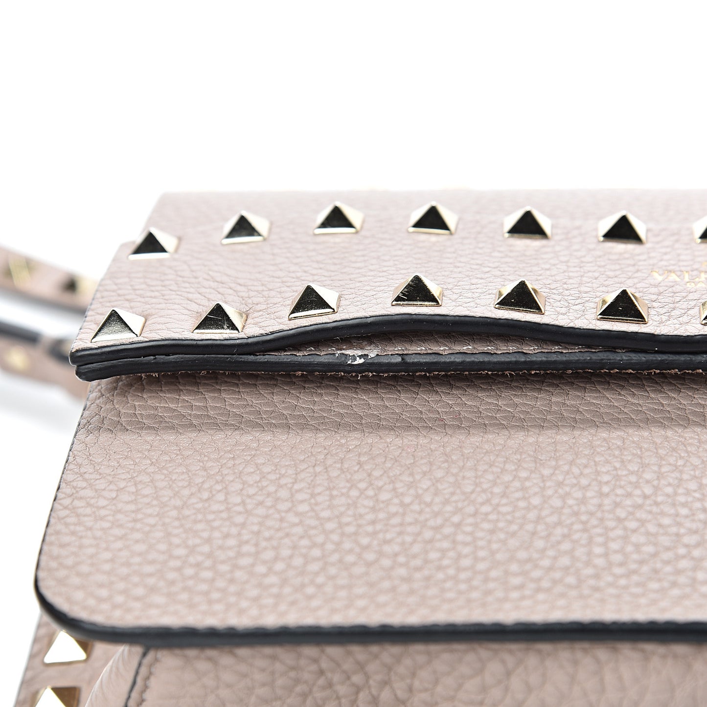 Pebbled Calfskin Rockstud Side Slip Crossbody Poudre