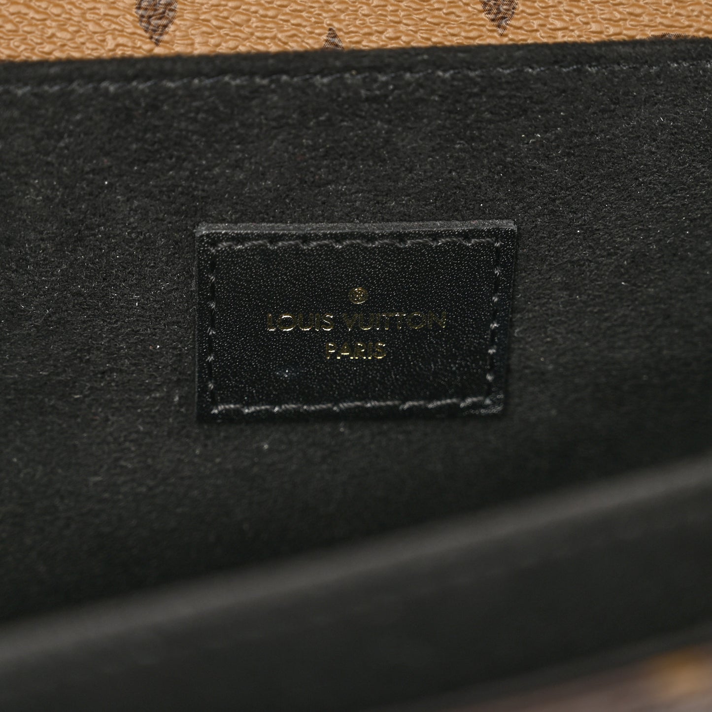 Reverse Monogram Pochette Metis