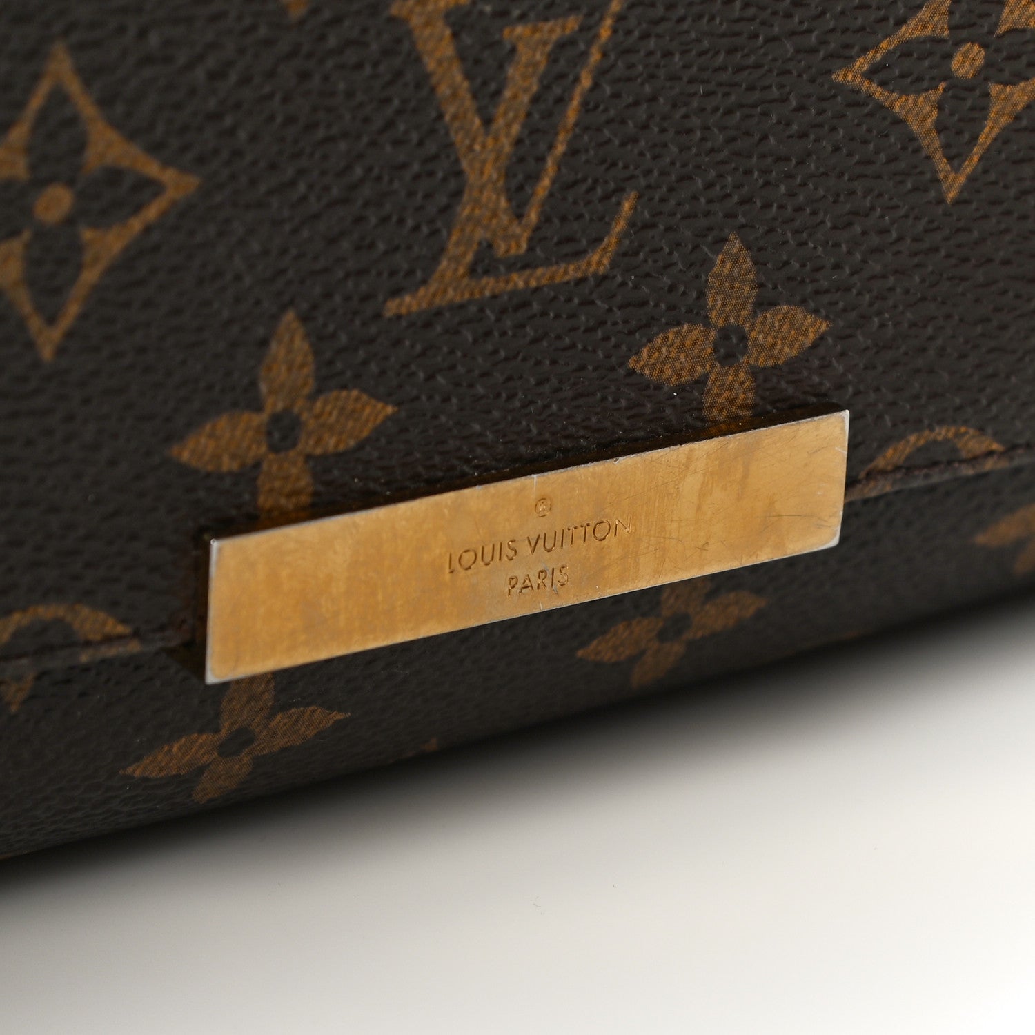 Louis Vuitton Monogram Favorite MM 15 of 17