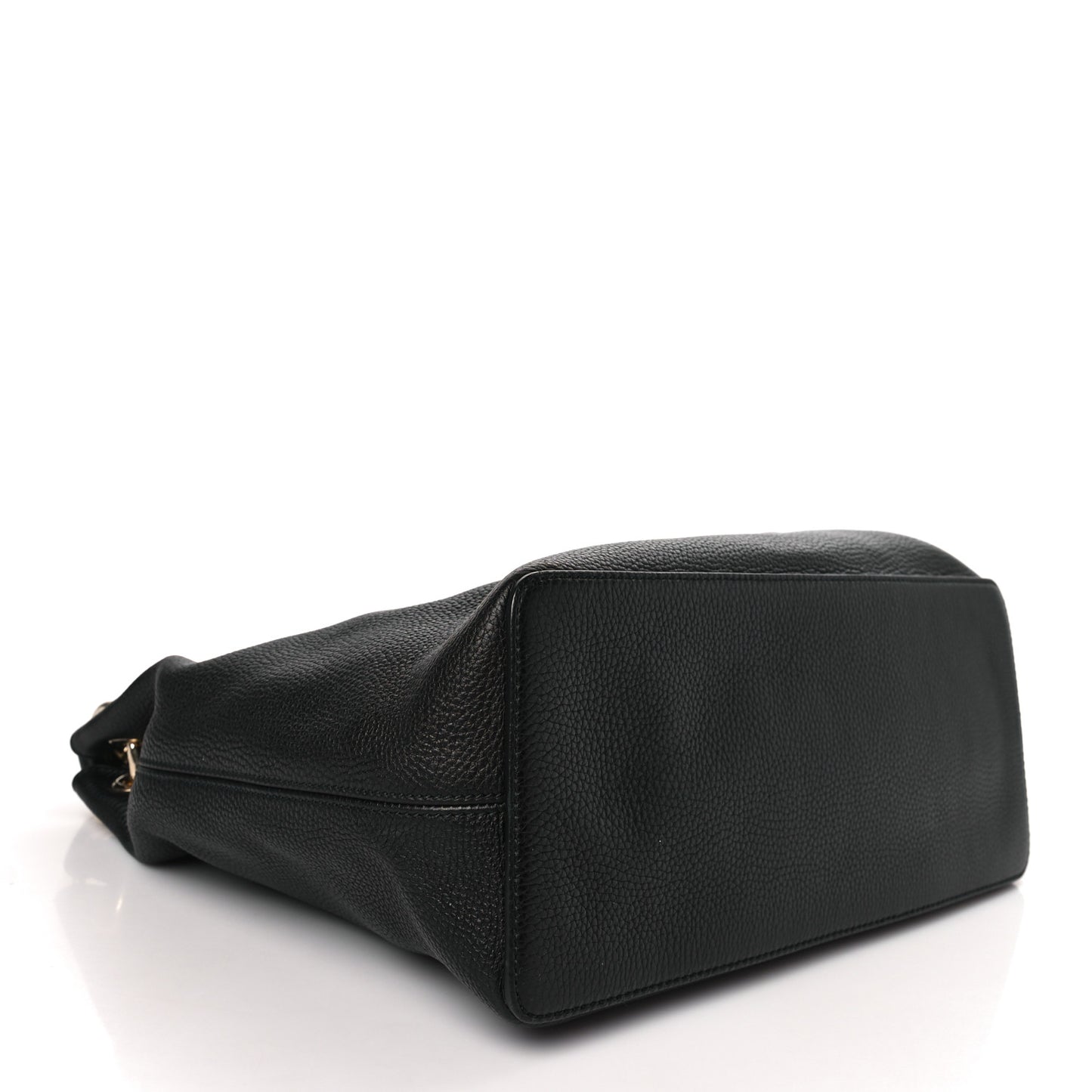 Pebbled Calfskin Large Soho Hobo Black