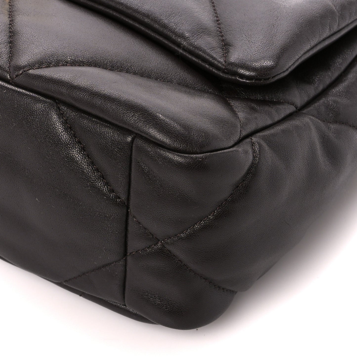 Lambskin Quilted Medium Chanel 19 Flap Dark Brown
