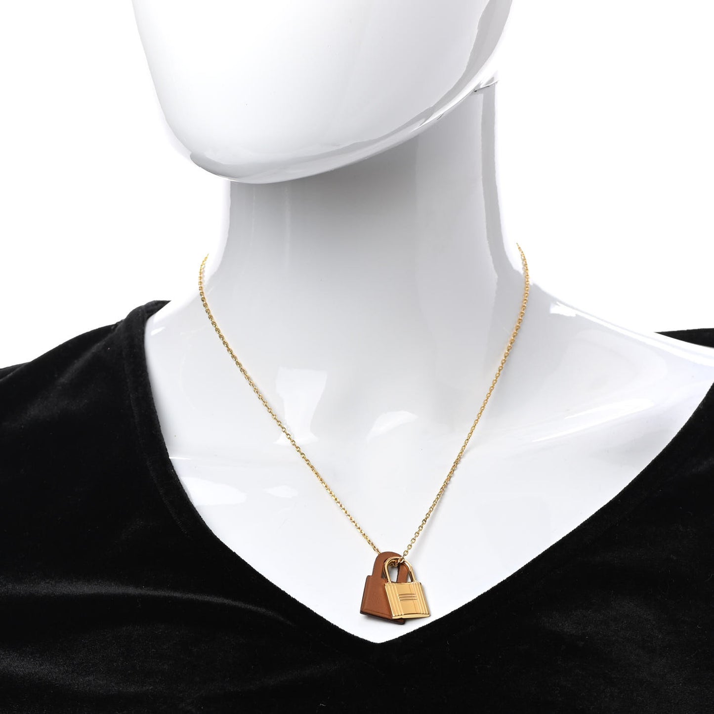 Swift Small O'Kelly Pendant Necklace Gold