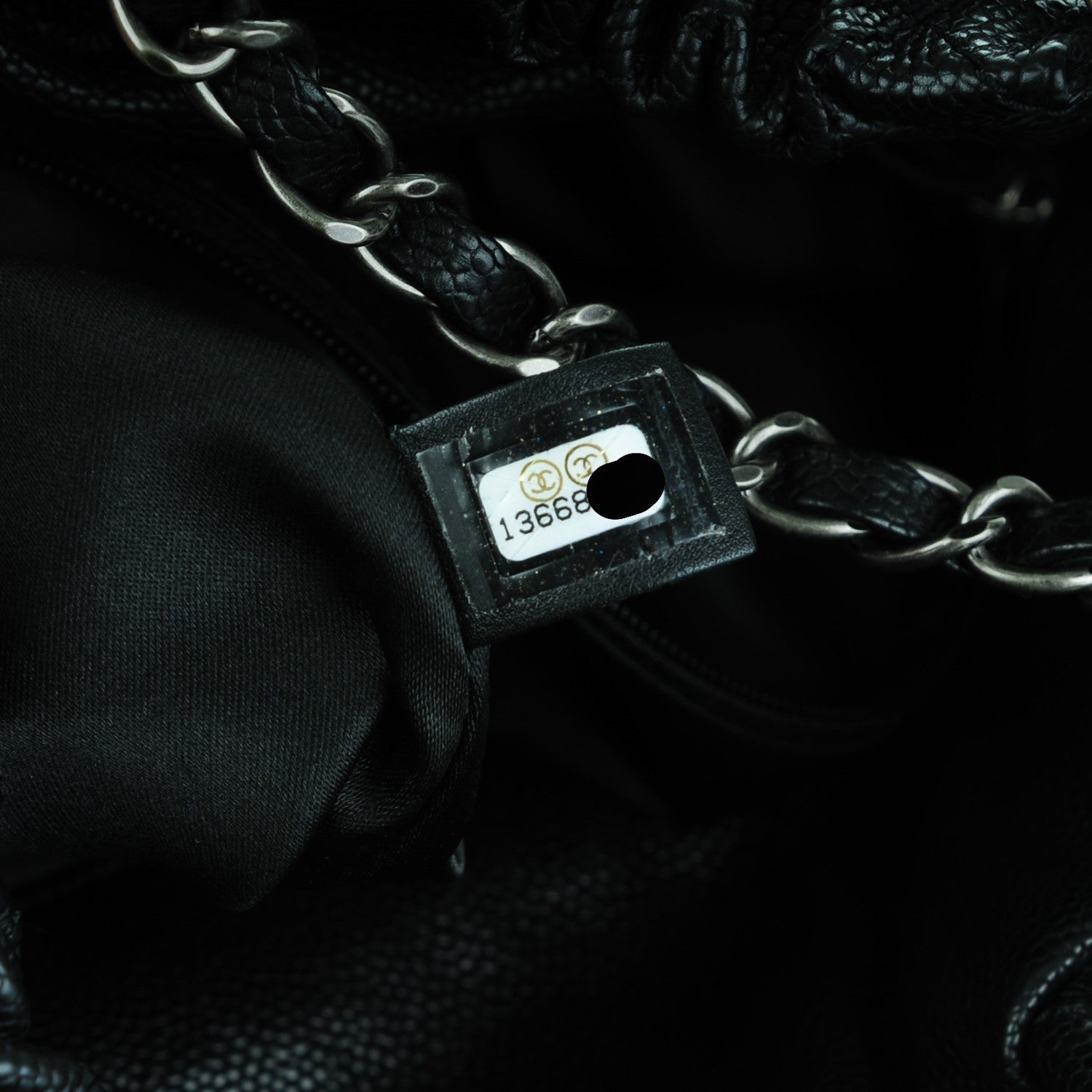 Chanel Distressed Glazed Caviar Quilted Large Elastic Tote Black 7 of 7