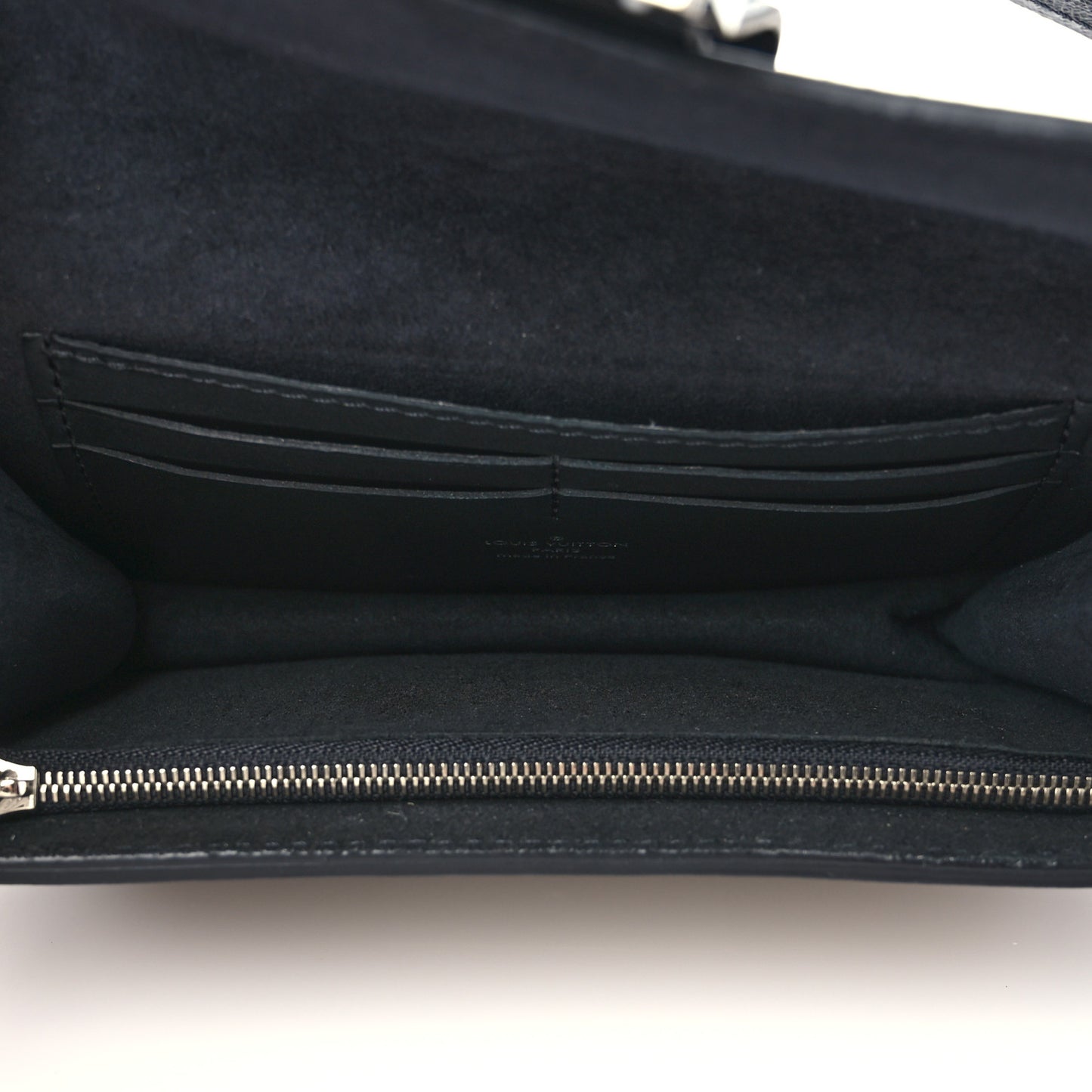 Reverse Monogram Giant Dauphine Bumbag