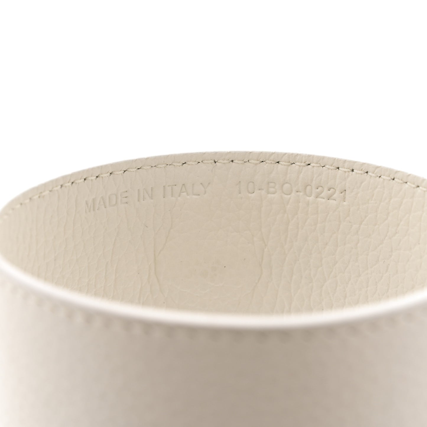 Oblique Stainless Steel Grained Calfskin Aqua Bottle With Shoulder Strap Off White