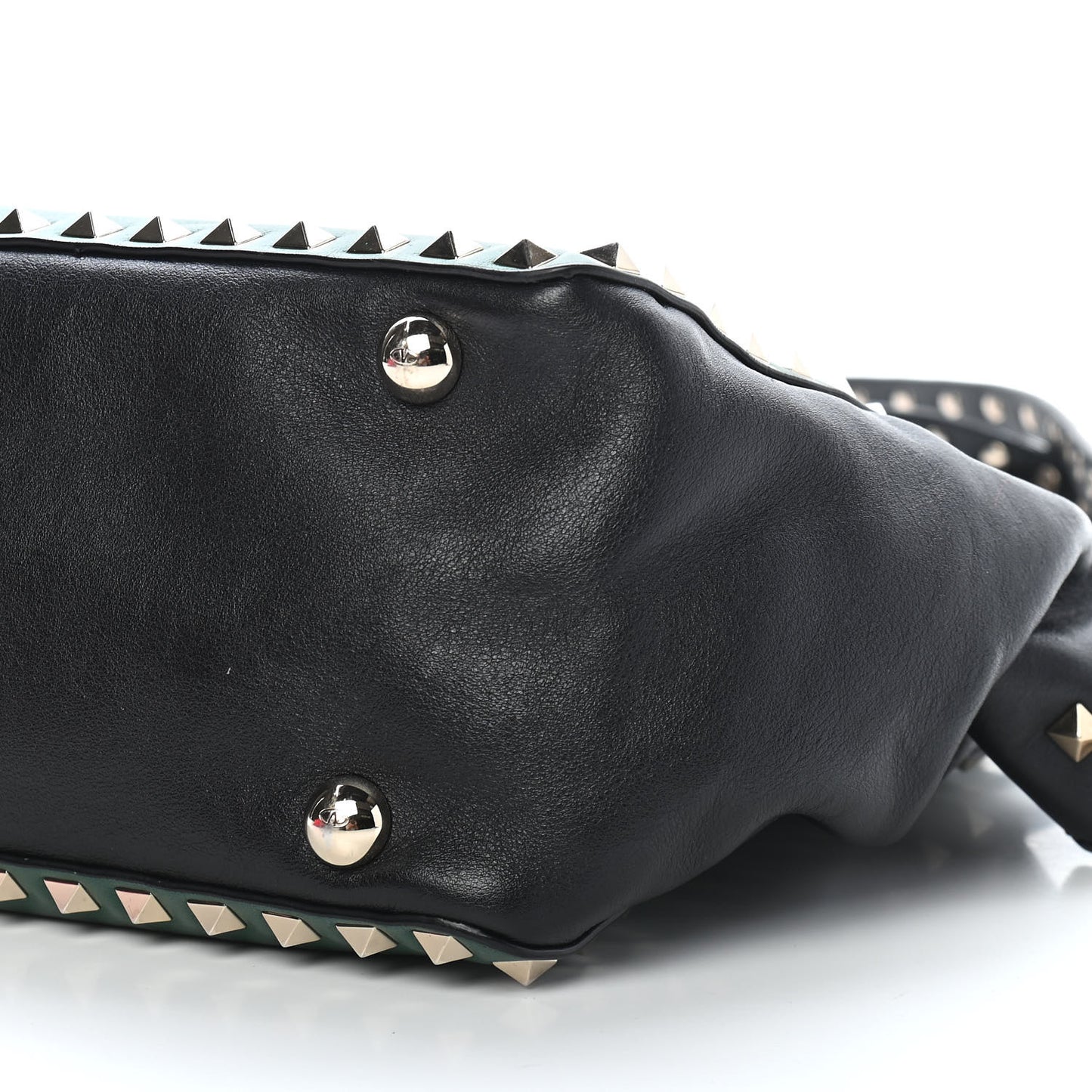 Vitello Small Rockstud Tote Smeraldo Black