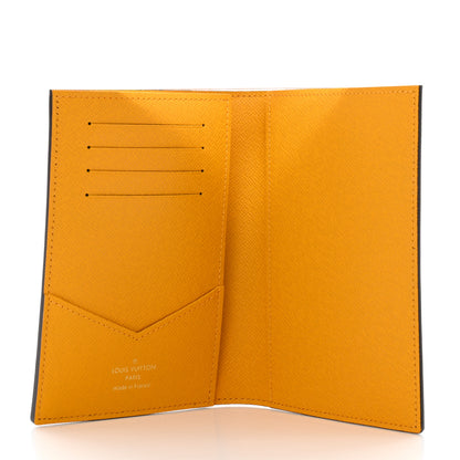 Louis Vuitton Monogram 2022 Christmas Animation New York Soho Passport Cover Yellow 5 of 7