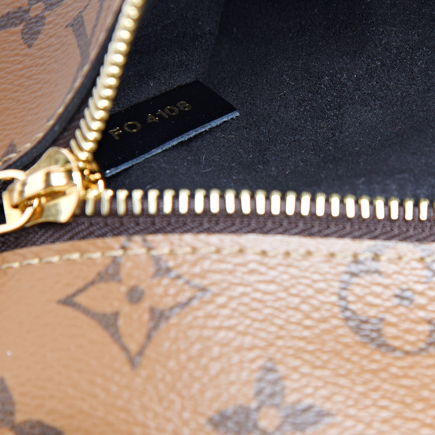 Louis Vuitton Reverse Monogram Pochette Metis 6 of 13