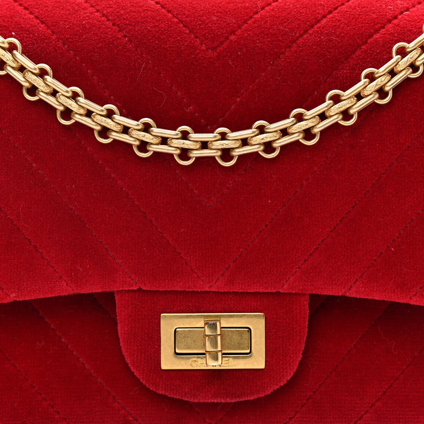 Velvet Chevron Quilted 2.55 Reissue 225 Flap Red