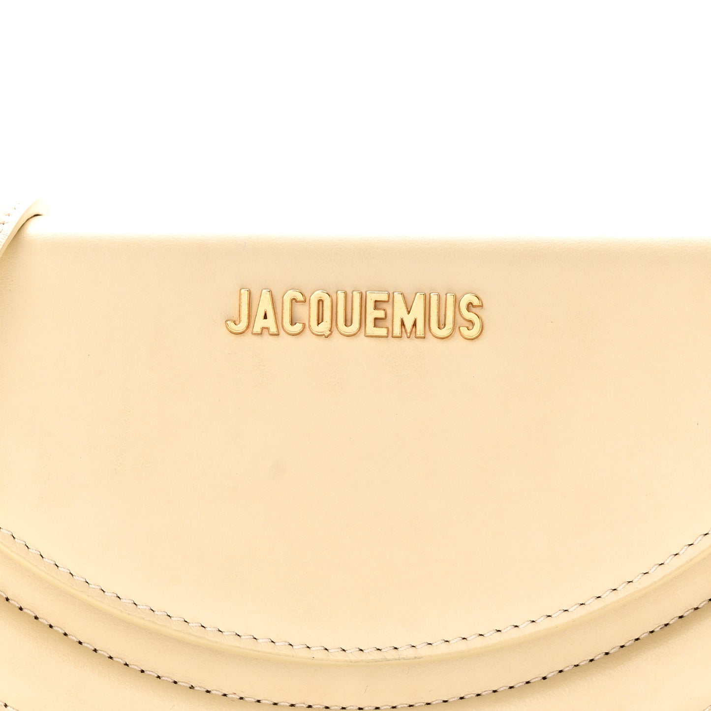Smooth Calfskin Le Sac Rond Ivory