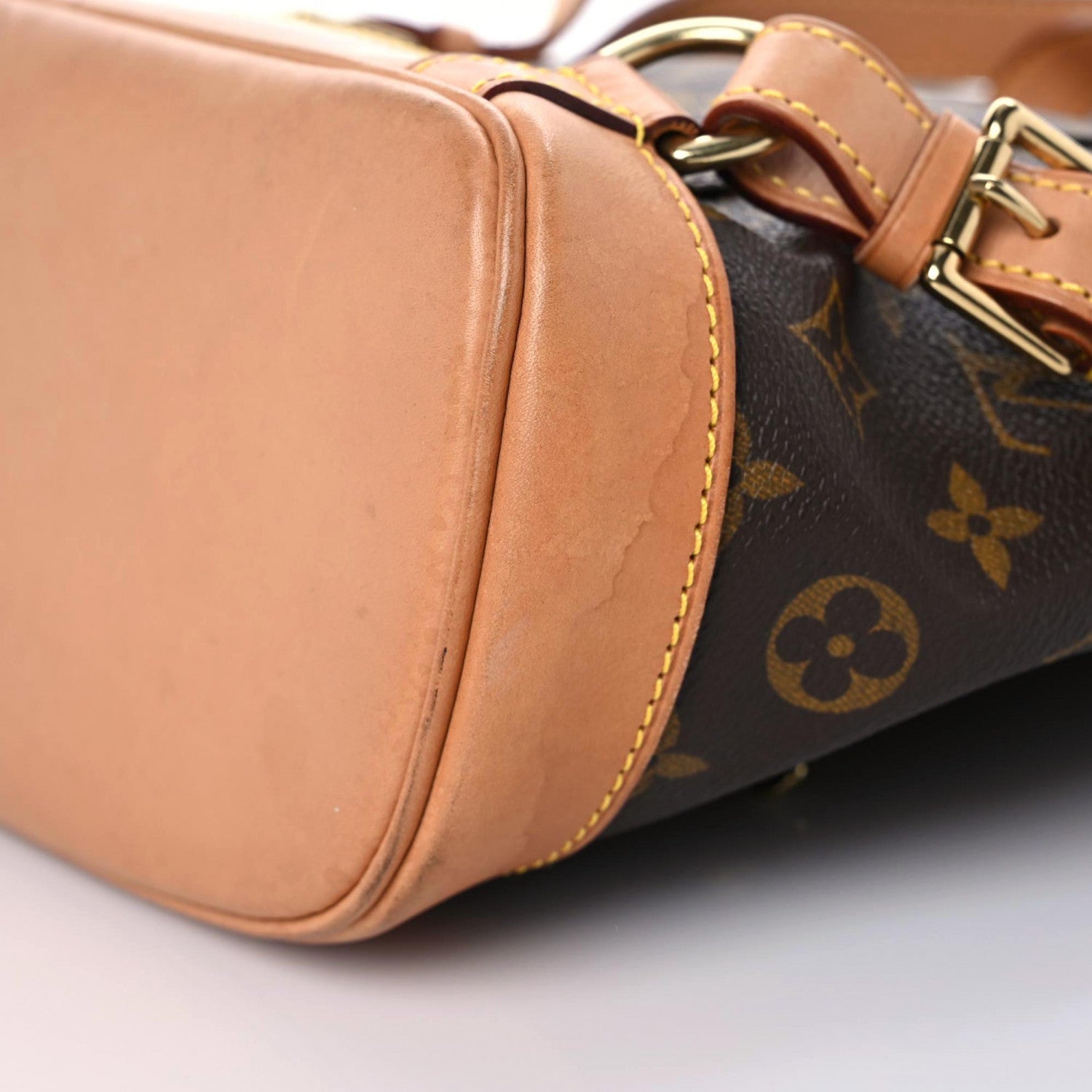 Louis Vuitton Monogram Montsouris MM Backpack 15 of 24