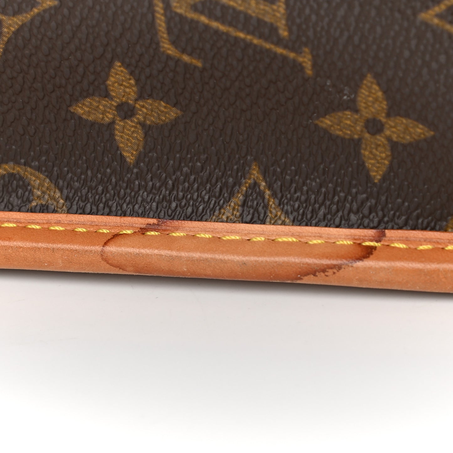 Monogram Sologne