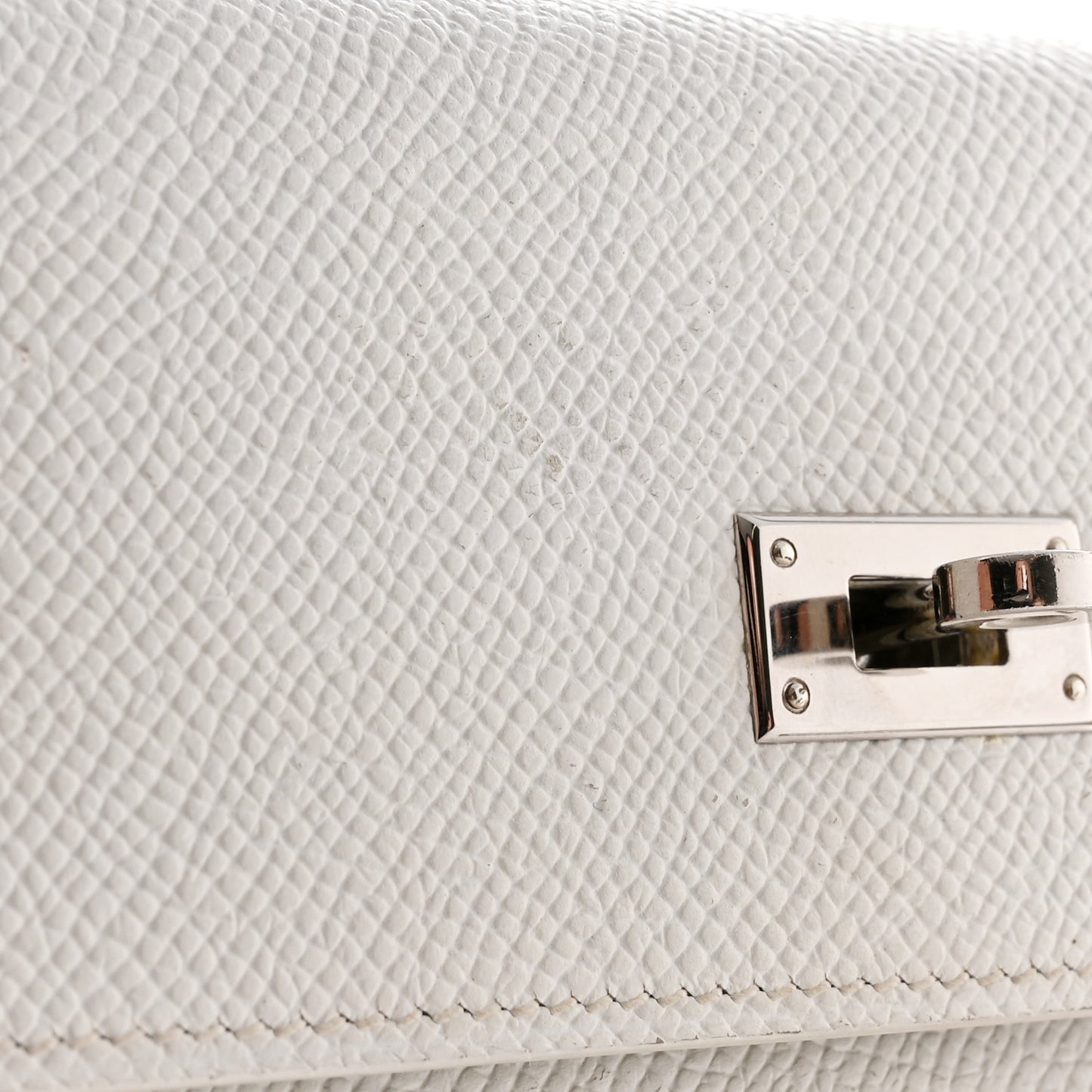 Epsom Kelly Longue Wallet White