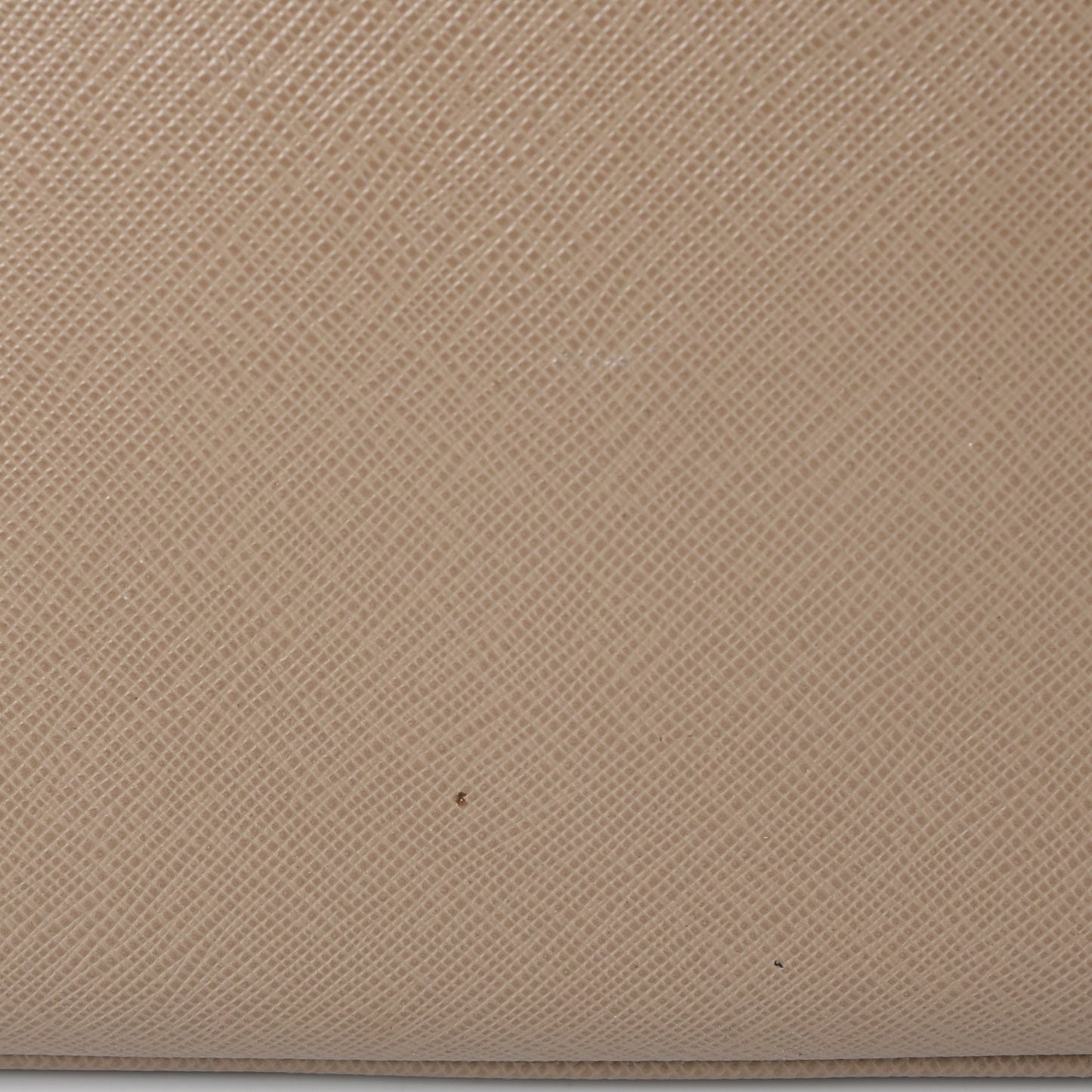 Saffiano Lux Medium Tote Visone