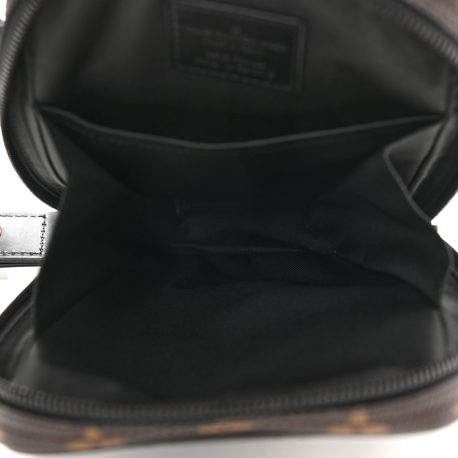 Louis Vuitton Monogram Utility Side Bag 6 of 10