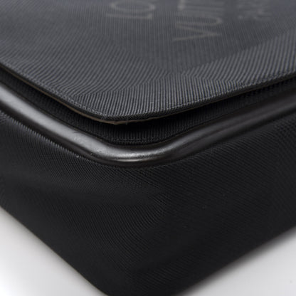 Louis Vuitton Damier Geant Messenger Bag Black 11 of 15