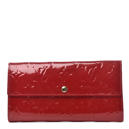 Louis Vuitton Vernis Sarah Wallet Pomme D'Amour 1 of 6