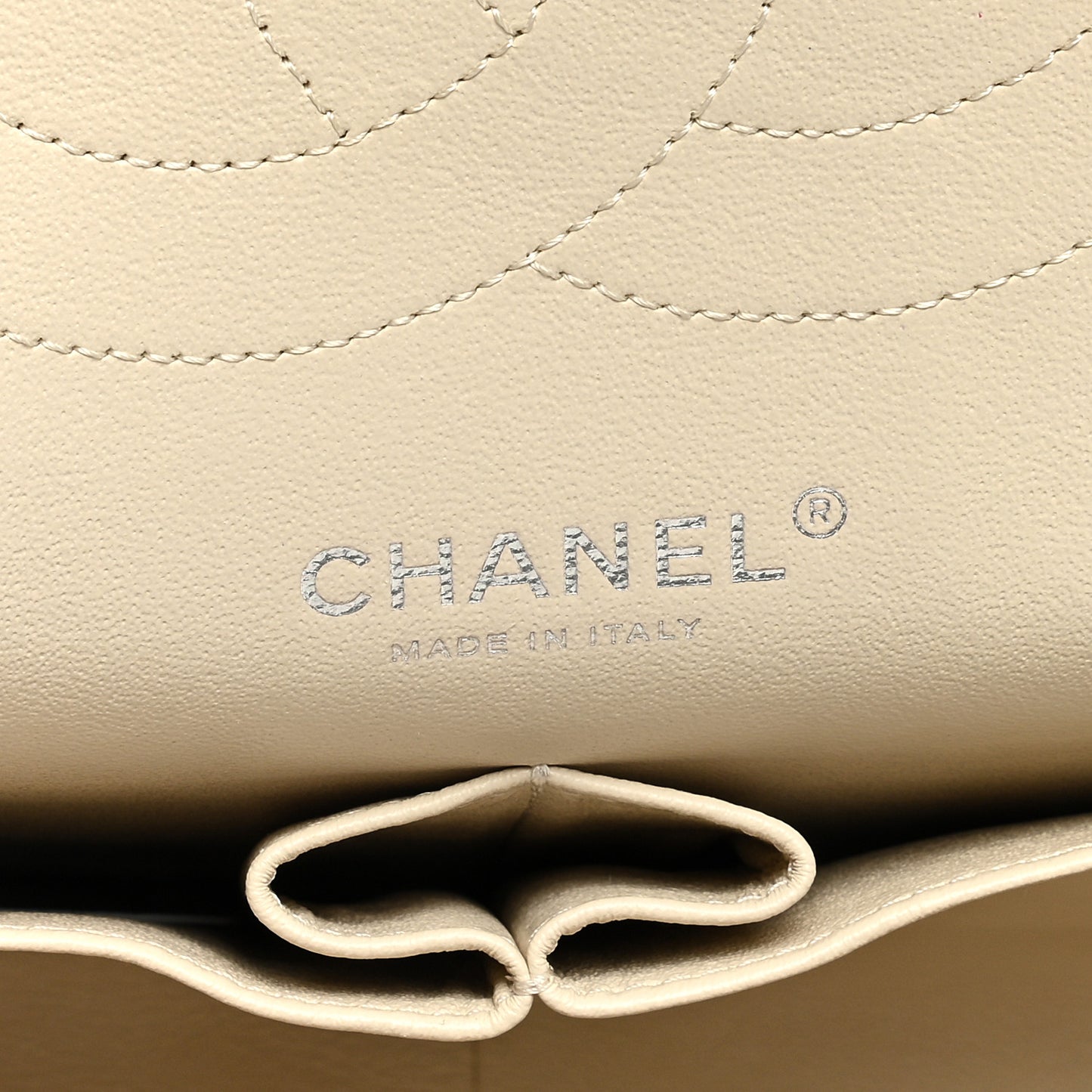 Caviar Quilted Jumbo Double Flap Ivory