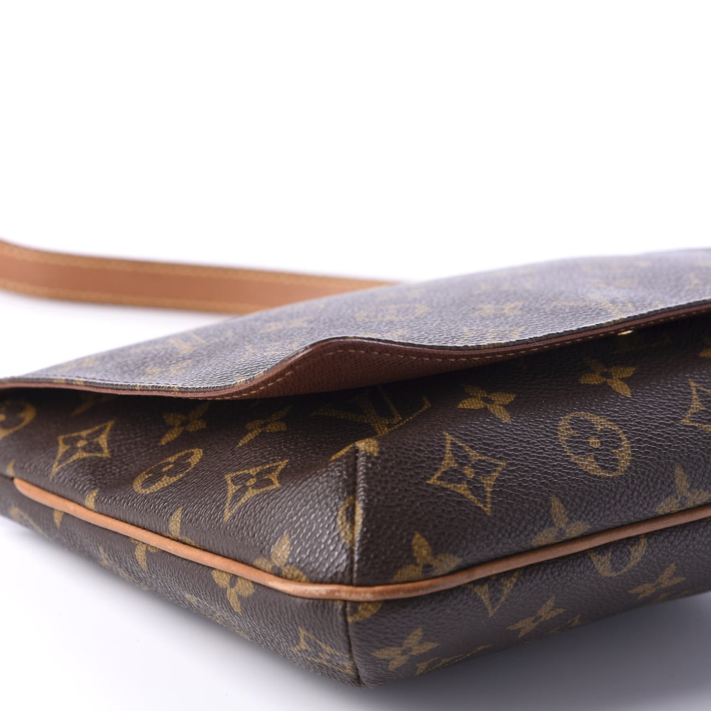 Monogram Musette Tango