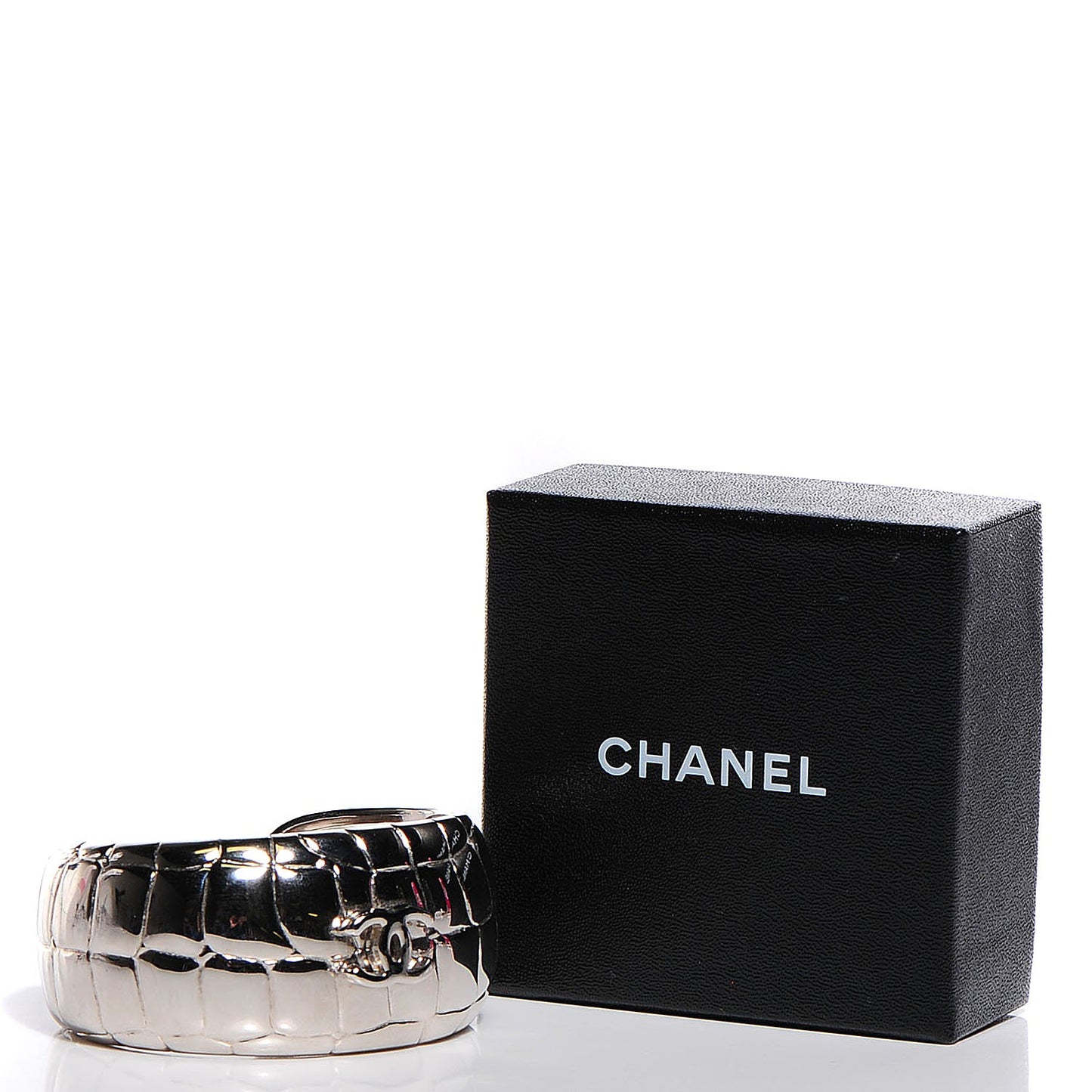 Crocodile Laser Cut CC Cuff Silver