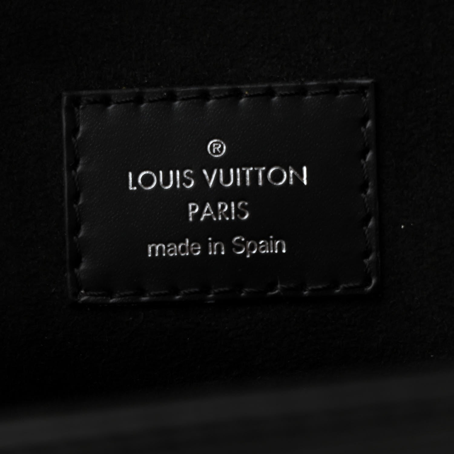 Louis Vuitton Epi Cluny BB Black 6 of 10