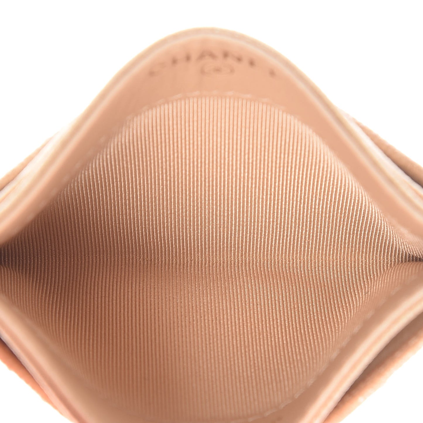 Iridescent Caviar Quilted Card Holder Beige
