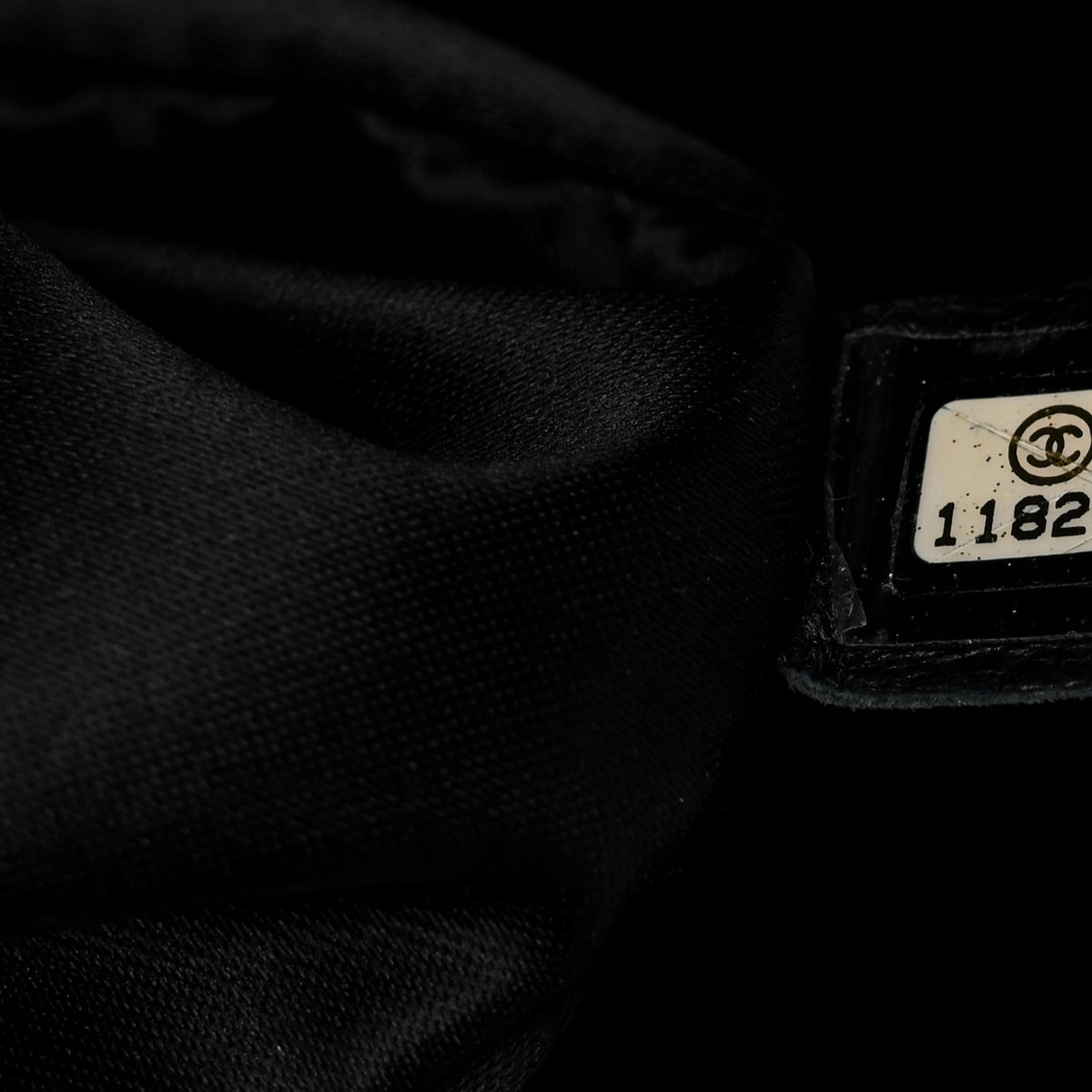 Lambskin Quilted Hidden Chain Hobo Black